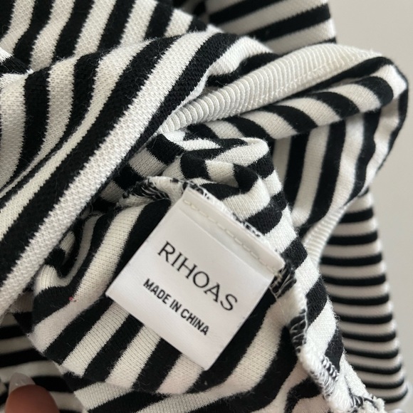 Rihoas Striped Sweater - Picture 3 of 4